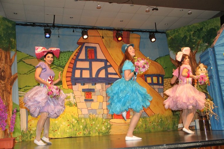 Les Aventures De Peter Cottontail